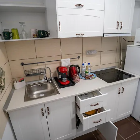 Downtown Old Center Universitate - Cav8 Bucharest