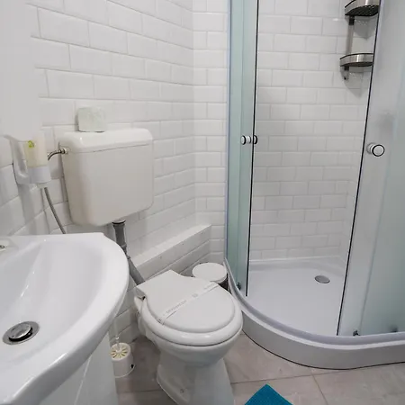 Downtown Old Center Universitate - Cav8 Bucharest