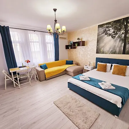 Apartment Downtown Old Center Universitate - Cav8 Bucharest