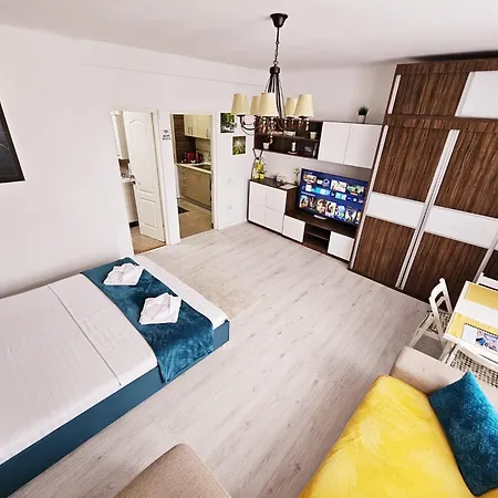 Downtown Old Center Universitate - Cav8 Bucharest